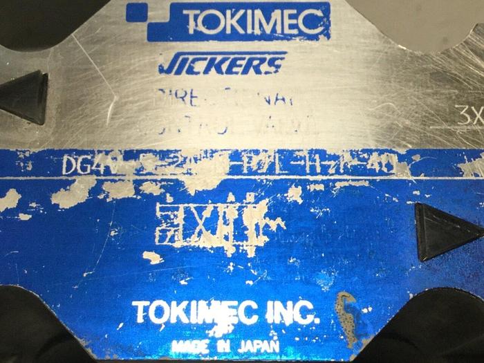 Used VICKERS Tokimec Directional Control Valve DG4V52AMP7LH740 #102597