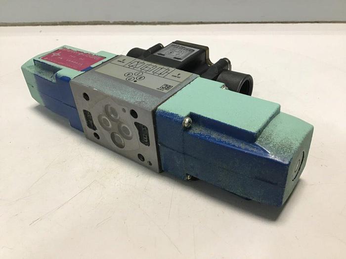 Used VICKERS Valve DG4V36CPL2H10JAS310 #111776
