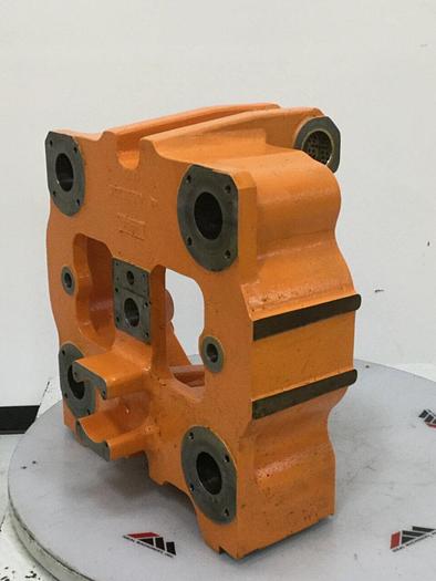 Used CINCINNATI MILACRON Rear Platen 3989550 Used