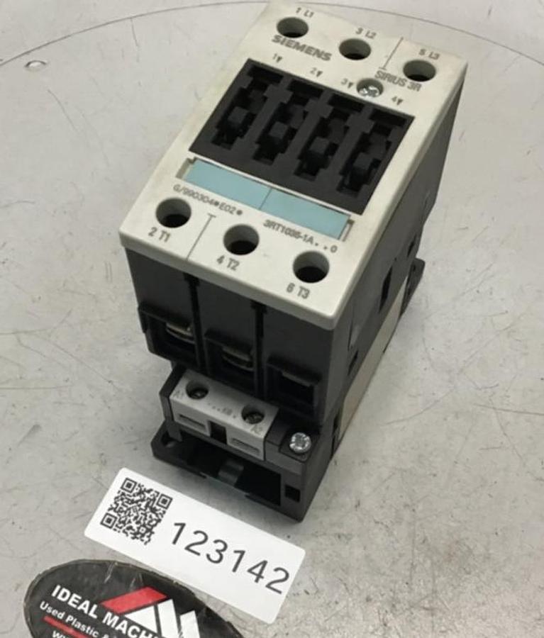 Used SIEMENS Power Contactor 3RT1035-1AK60 USED