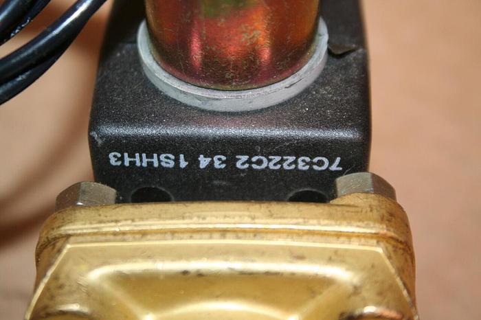 Used HONEYWELL General Purpose Valve 7221GBN3VE00N0C322C2 Used