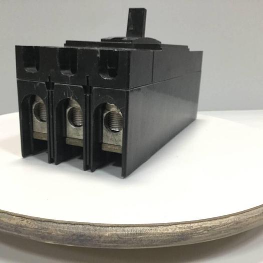 Used GENERAL ELECTRIC / GE 125 Amp Circuit Breaker TFJ236125 Used