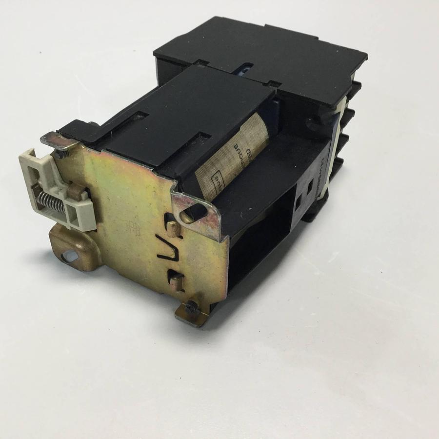 Used TELEMECANIQUE Contactor LP1D2510 Used