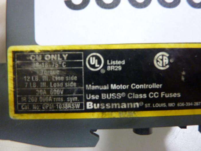 Used BUSSMANN 30 Amp Fuse Block OPM-1038RSW #58683