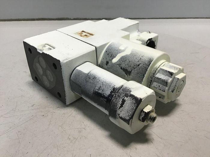 Used YUKEN Directional Valve DSG-01-2B2-D24-60 Used #129926