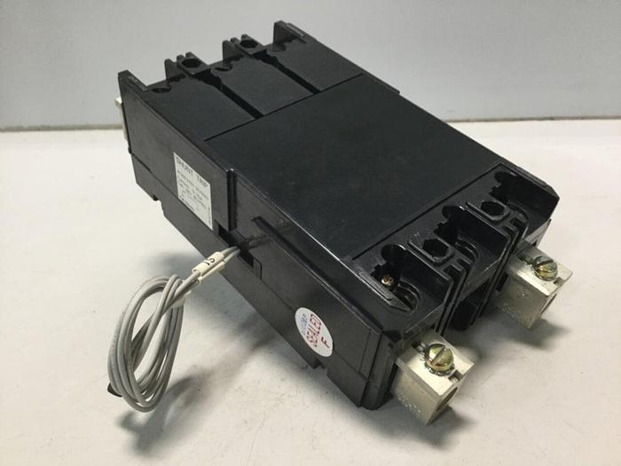 Used FUJI ELECTRIC 40 Amp Circuit Breaker SA102BAUL40 #104219