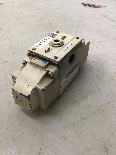 Used VICKERS Valve DG4S50CWT11 Used