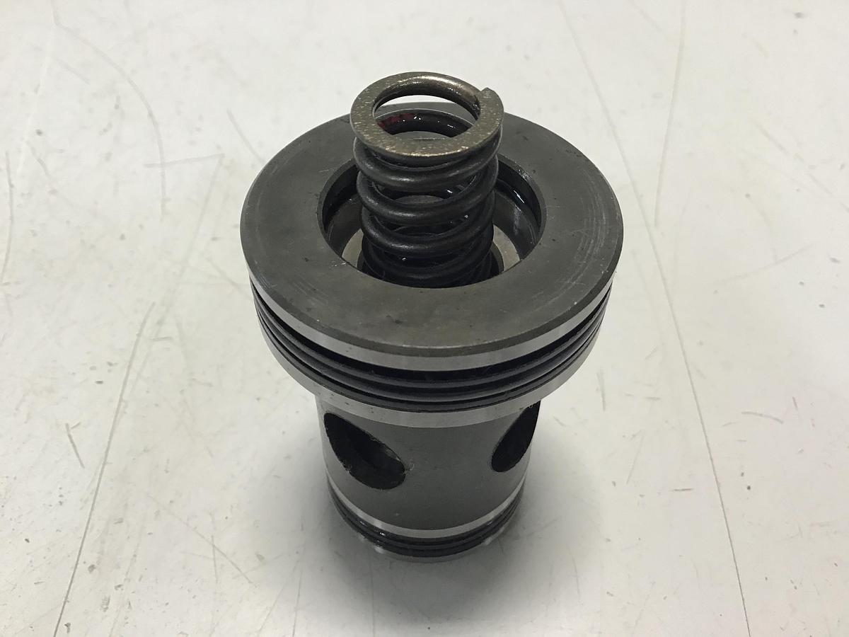 Used VICKERS 40-D20 Cartridge Valve Inserts Used 142381