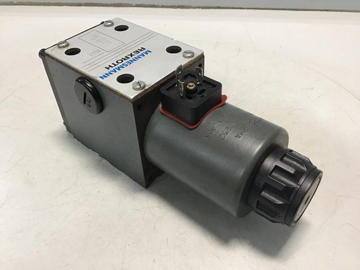 Used REXROTH Valve 3WE10A31/CG24N9Z4 #120520