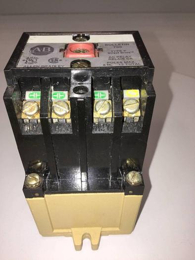 Used ALLEN BRADLEY Relay 700-P600A1 SER B #93017