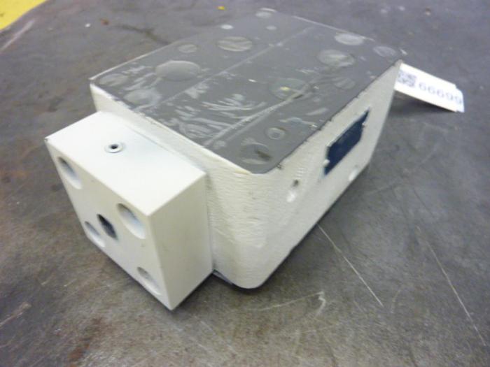 Used YUKEN Reducing Modular Valve MRP-06-C-30 #66699