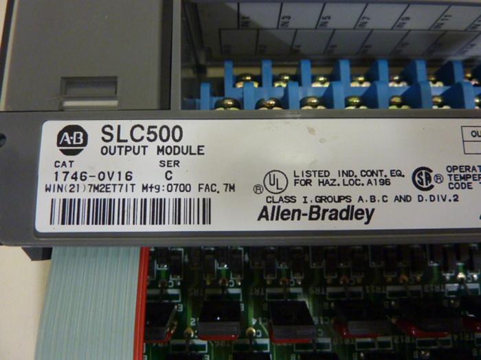 Used ALLEN BRADLEY Output Module 1746-OV16 SER C #47851