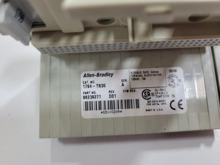 Used ALLEN BRADLEY I/O Module 1794-OB16 SER A Used
