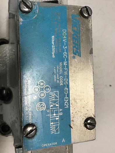 Used VICKERS Valve DG4V36CMFWB660EN21 #139124