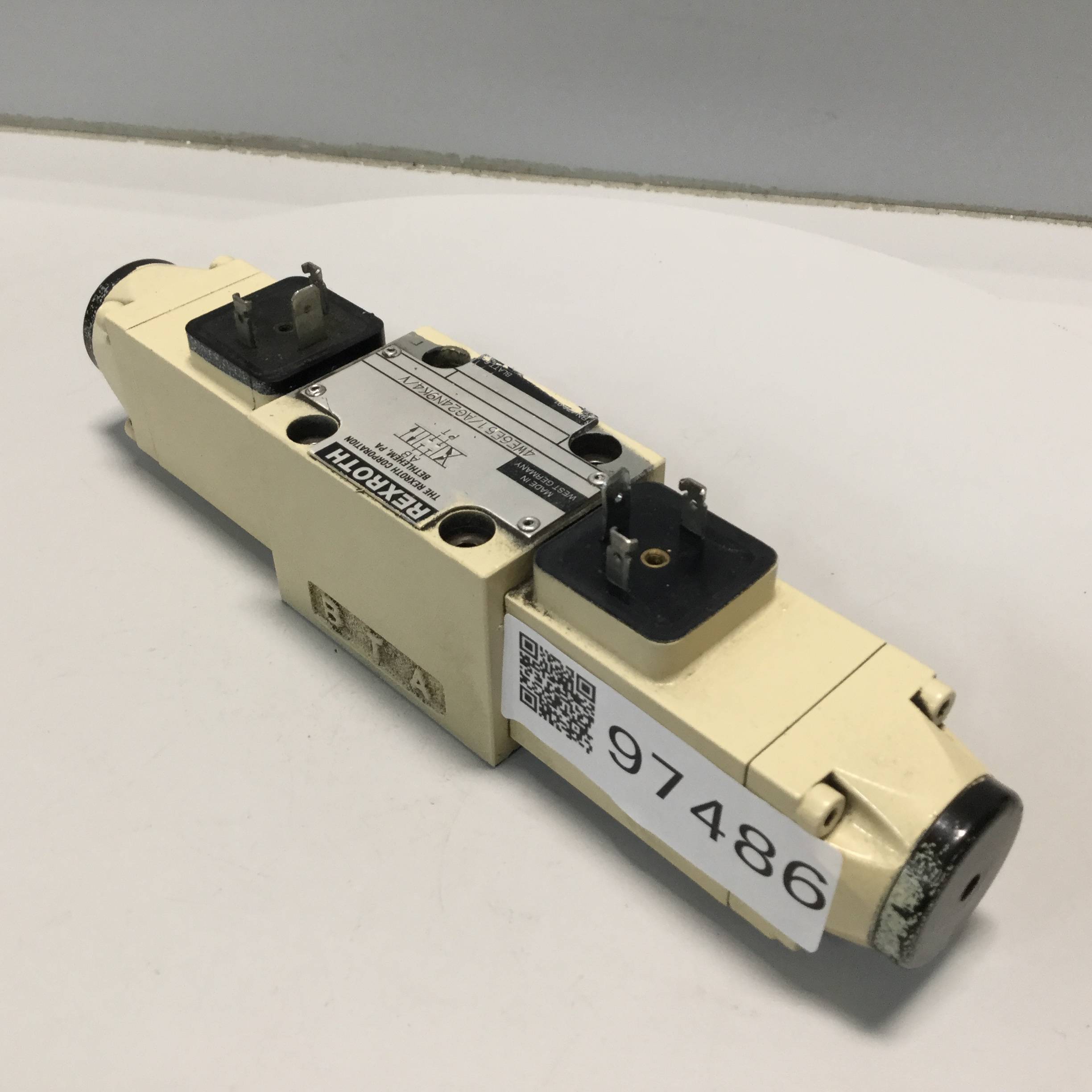 Used REXROTH Valve 4WE6E51AG24N9K4/V Used