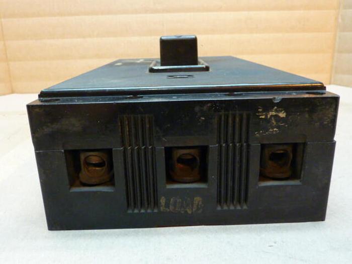 Used UNKNOWN MANUFACTURER 200 Amp Circuit Breaker BREAK478 #29478