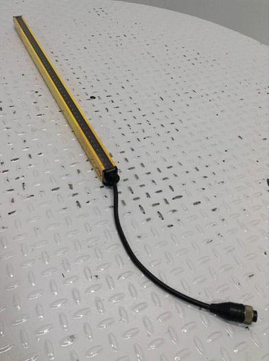 Used STI Light Curtain Transmitter MC4224XE #8788 Used