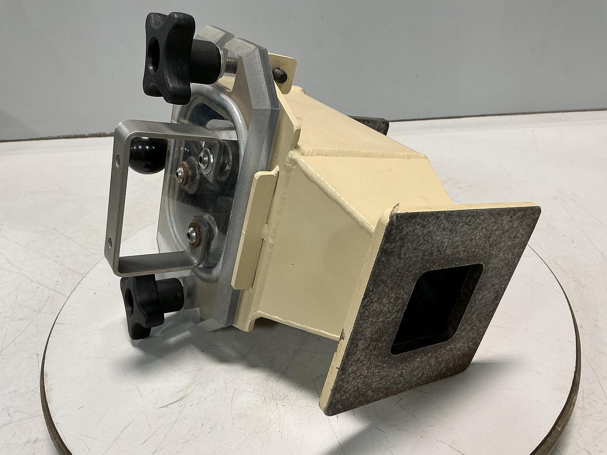 Used METAL FABRICATOR NO MODEL NUMBER / NO TAG