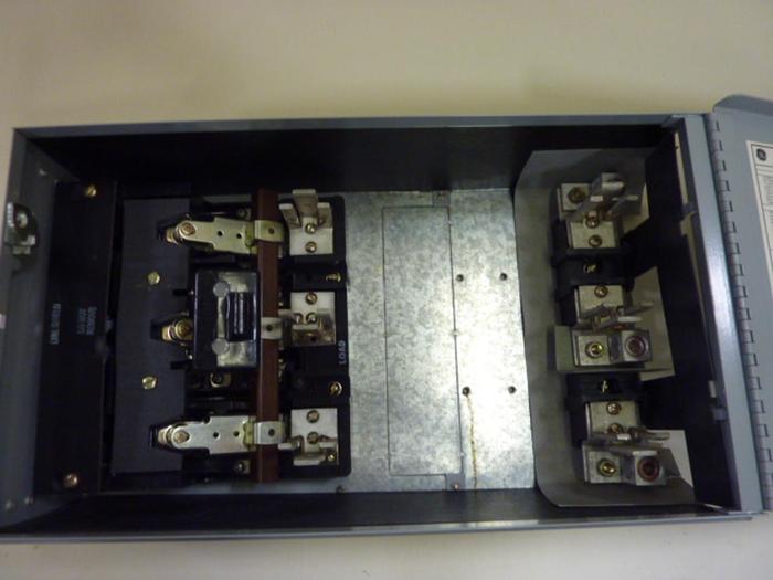 Used GENERAL ELECTRIC Safety Switch THFP364 #57166
