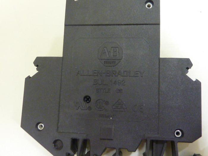 Used ALLEN BRADLEY 5 Amp Circuit Breaker 1492-GS1G050 SER A #75801