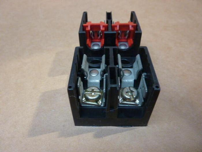 ALLEN BRADLEY 30 Amp Fuse Holder 1491-R162 SER C #31531