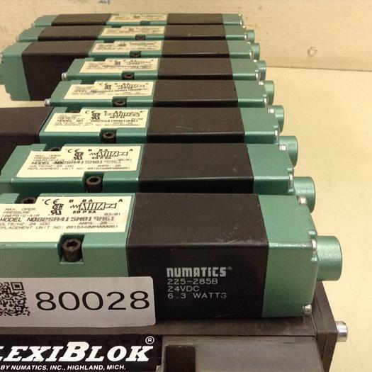 Used NUMATICS Solenoid Valve 082SS415M019M61 #80028
