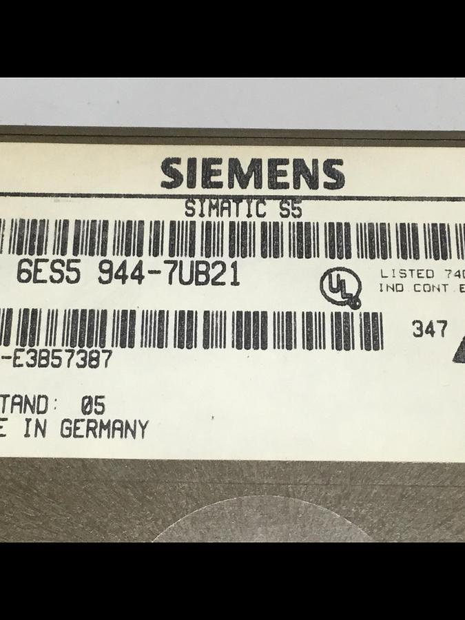 Used SIEMENS CPU Module 6ES5 944-7UB21 #107136