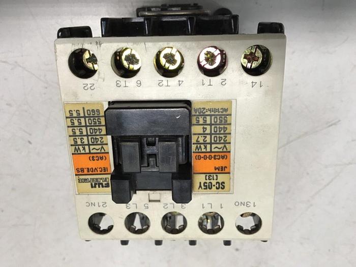 Used FUJI ELECTRIC Contactor SC-05Y 4NC0G011Y #125487