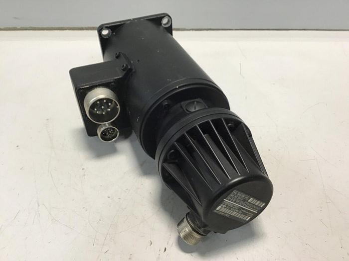 Used INDRAMAT Magnet Motor MAC063B-0-GS-4-C/095-B-0/WI634LX/S001 Used