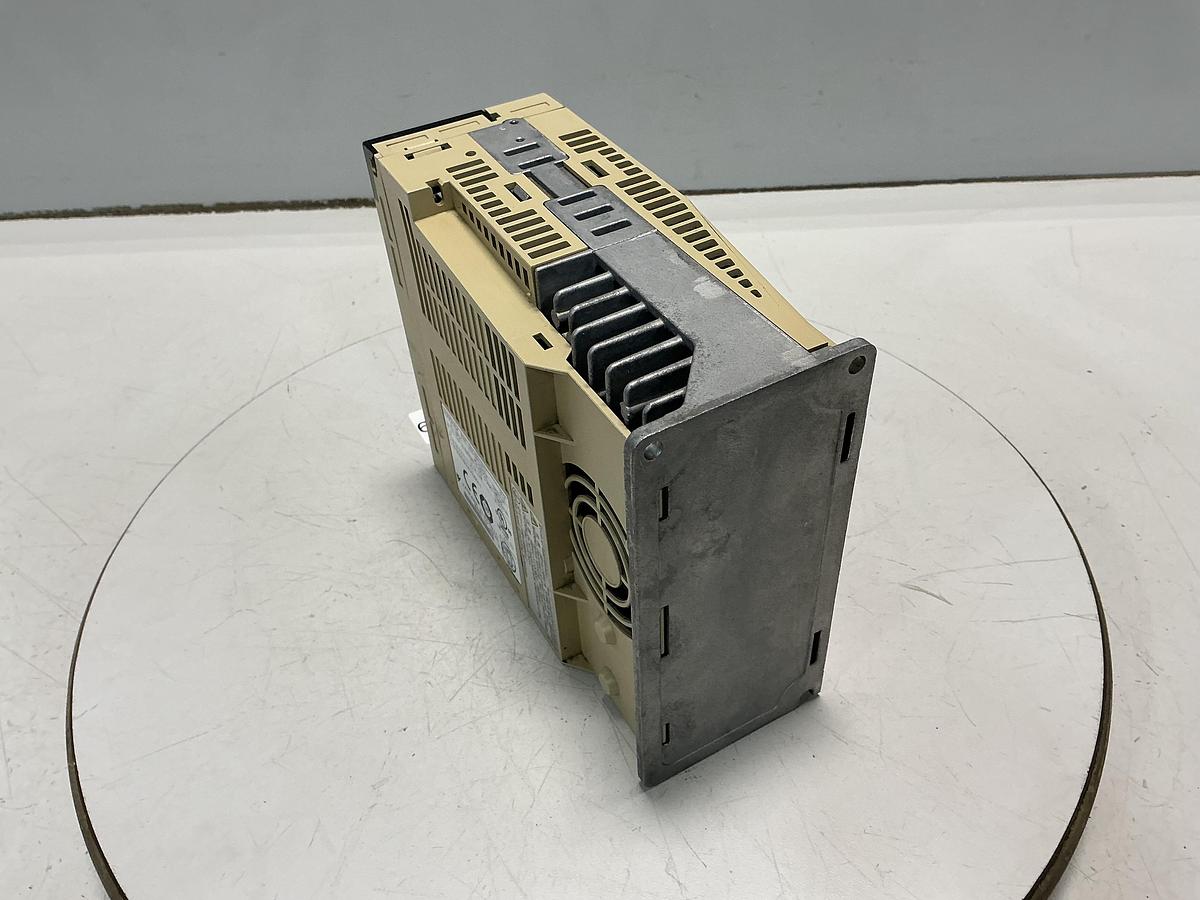 Used YASKAWA SGDS-08A12AY27
