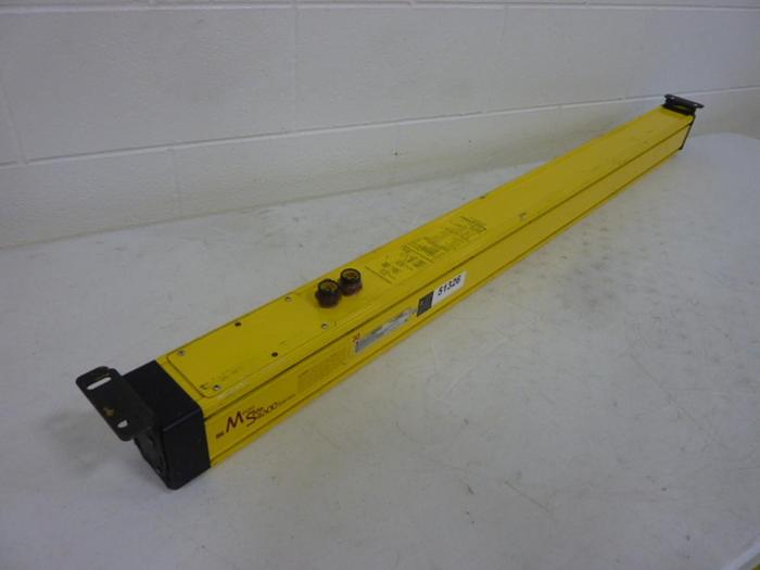 Used STI Light Curtain Receiver MG46-30-1215-R-A1-FD2 Used
