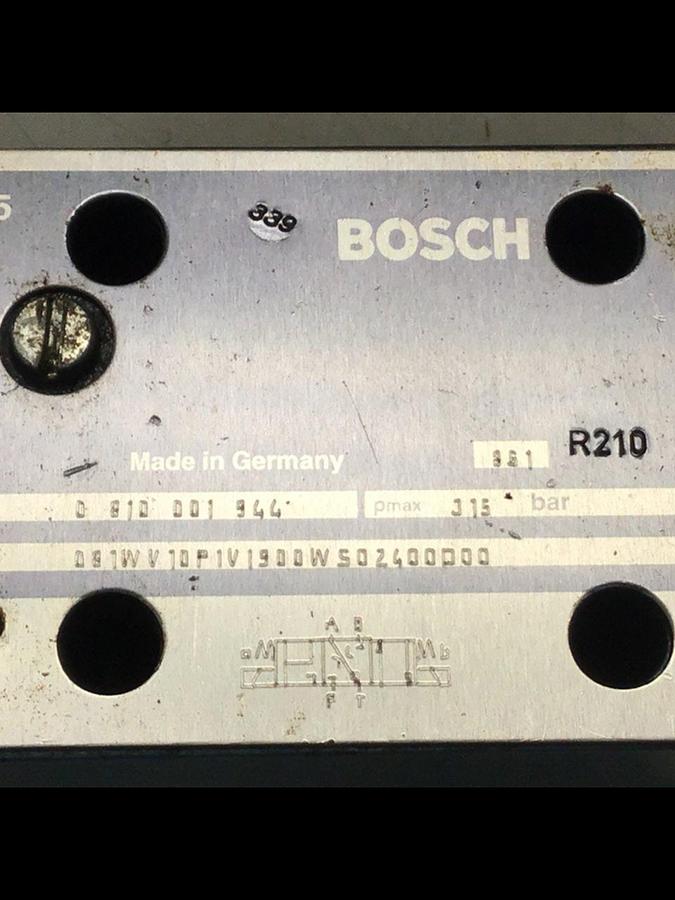 Used BOSCH Valve 0 810 001 944 Used