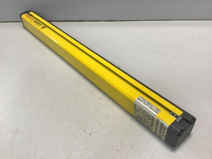 Used LEUZE Light Curtain Receiver CR30-600BH5 #130191