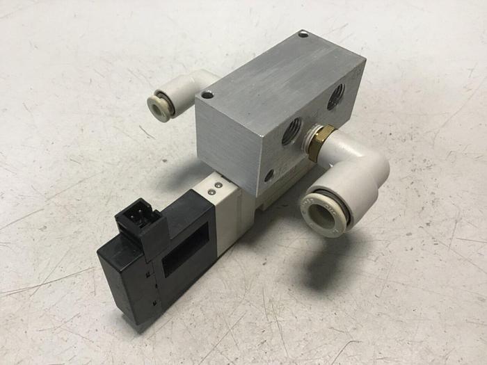 Used KOGANEI Valve & Manifold F10T0-PL3 #120877