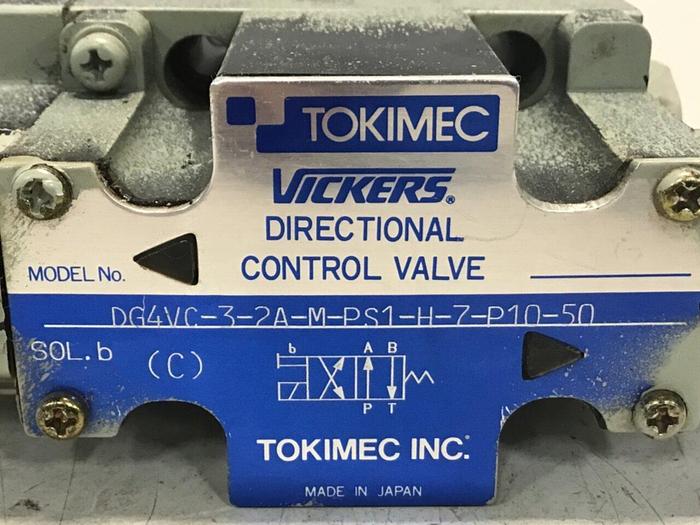Used VICKERS Valve DG4VC32AMPS1H7P1050 #137441