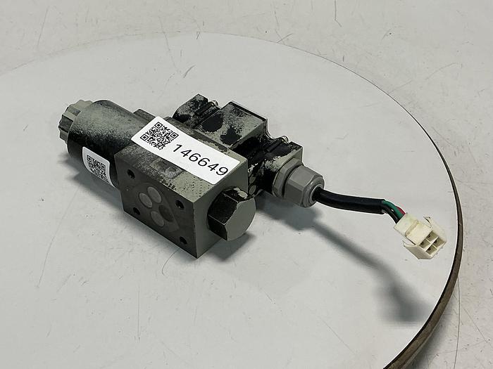 Used YUKEN T-DSG-01-2B8-D24-60307-L