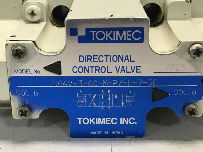 Used VICKERS Tokimec Directional Control Valve DG4V-3-6C-M-P7-H-7-50 #132975