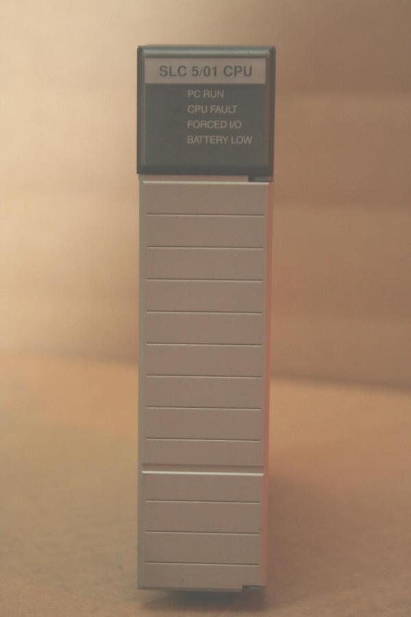 Used ALLEN BRADLEY 5/01 Processor Unit 1747-L511 SER B Used