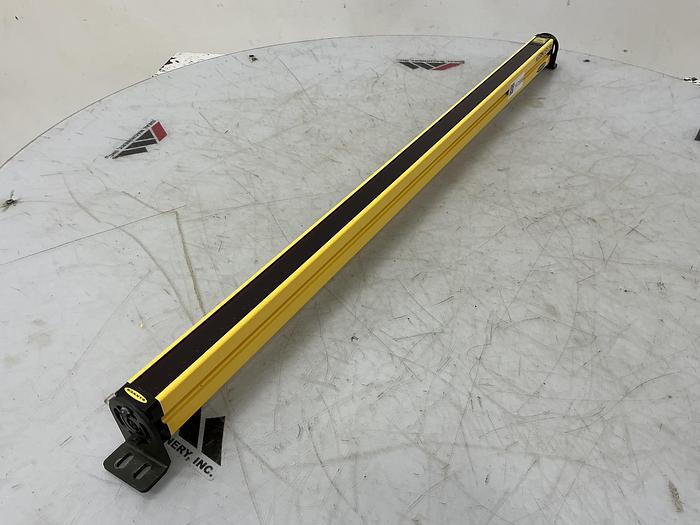 Used BANNER SLSR30-750Q8