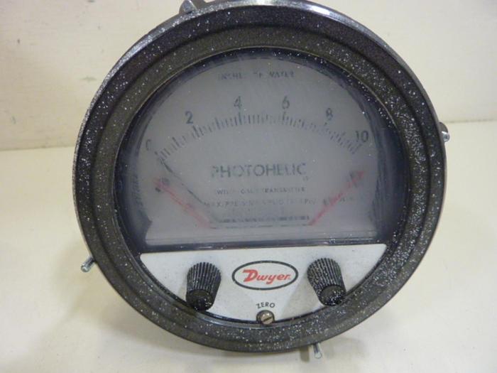 Used DWYER Gauge Transmitter N07N #53746