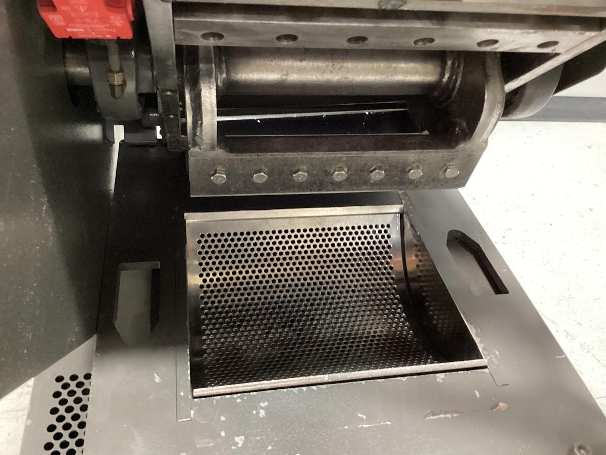 Used AEC MVP1012 Grinder Granulator / Not Cleaned Yet