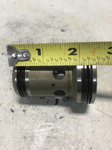 Used VICKERS Cartridge Valve Insert 25-D10-30 USed