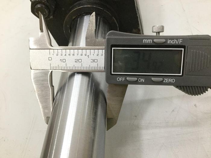 Used SHEFFER Traversing Cylinder 2 1/2HH A209 Used