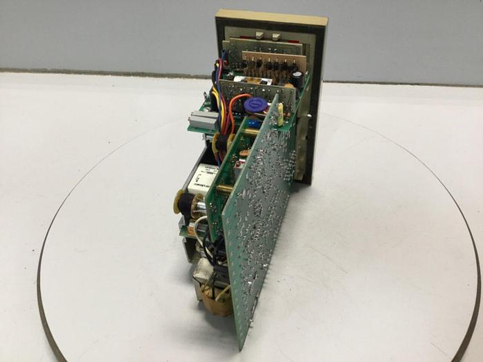 Used BARBER COLMAN Temperature Controller 523H-40016-051-3-00 57H #109148