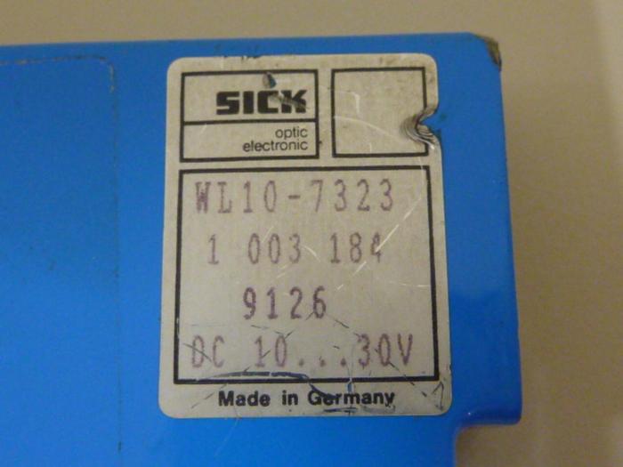 Used SICK OPTIC ELECTRONIC Photoelectric Sensor WL10-7323 #55641