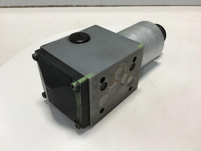 Used REXROTH Valve 3WE10A31/CG24N9Z4 Used