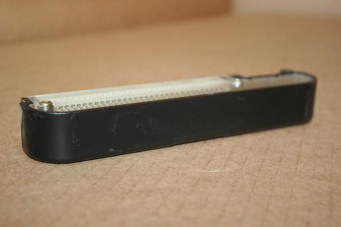 Used ALLEN BRADLEY Plug 74102-405 TERMINATOR #21114