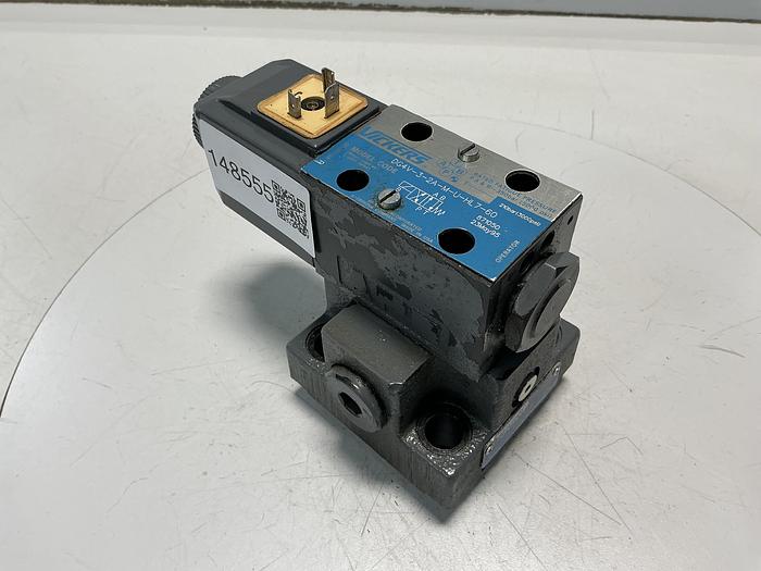 Used VICKERS DG4V-3-2A-M-U-HL7-60