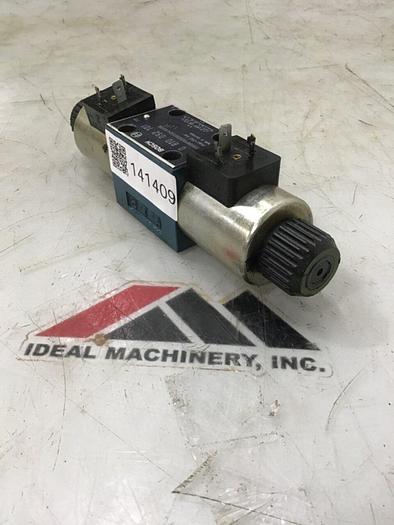 Used BOSCH Valve 0 810 092 101 #141409