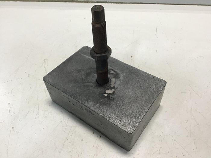 Used UNISORB Leveling Mount Pad 7 x 4 QUANTUM IM-61 #122702